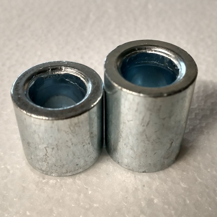 Kruiser: Akselin väliholkit