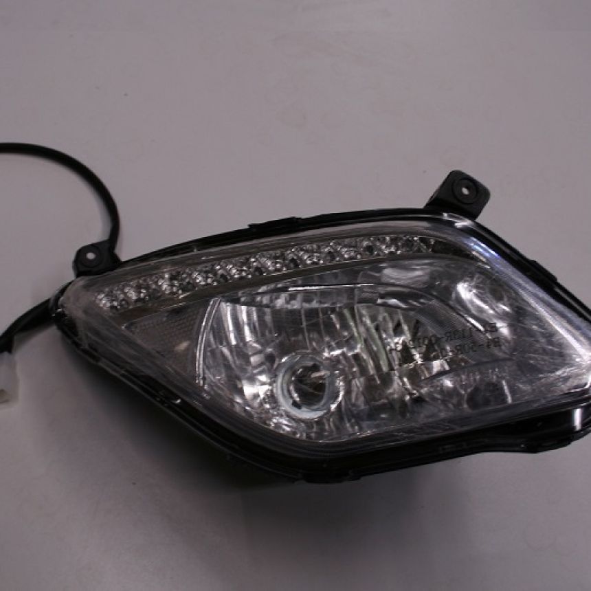 Autokruiser premium: Ajovaloumpio, oikea