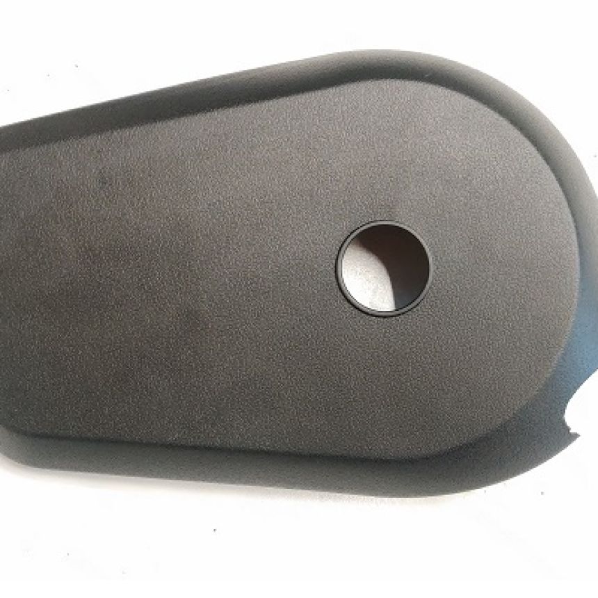 e-Move: Jalkatilan takaosan sivumuovi oikea